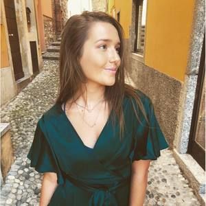 Meet your Posher, Anna